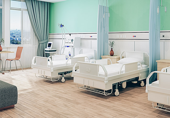 ベッドが並ぶ病室